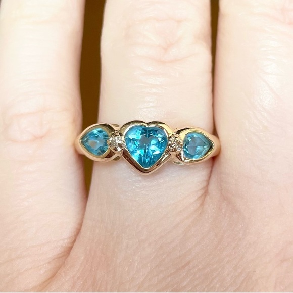 14K Swiss Blue Topaz Diamond Heart Marquis triplet solid yellow gold ring - Picture 4 of 10